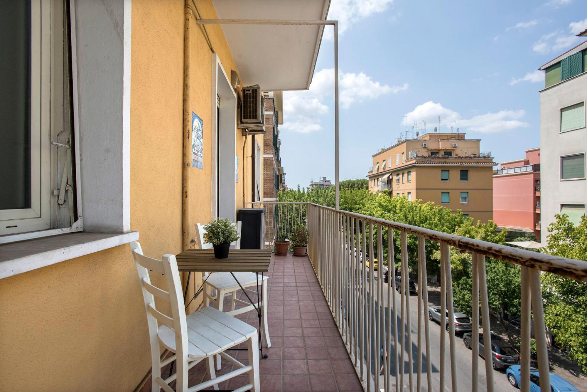 A Poche Fermate Dal Centro - Design Home Rome Exterior photo